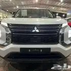 ميتسوبيشي اوتلاندر ستاندر ابيض 2025 5 راكب بأقل الاسعار