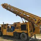 حفار أبار ارتوازيه