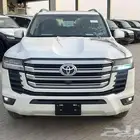 لاندكروزر GXR L2 بنزين 2025 سعودي بطاقة جمركية