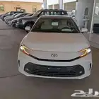 تويوتا كامري ال اي هايبرد ابيض 2025