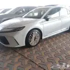 تويوتا كامري LE هايبرد اصفار سعودي 2025