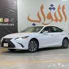 لكزس اي اس 250 فئة AA سعودي2025 كاش-تقسيط لدى الثواب
