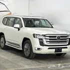 لاندكروزر 2025 - L4 - أصفار - لون أبيض لؤلؤي - (صادر لوحات)