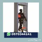 بوابات تفتيش الاشخاص وكشف المعادن