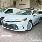 تويوتا كامري LE بنزين 2025 - عرض دفعتين 61.500 الف