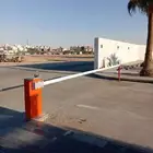 ذراع امني للتحكم في دخول وخروج السيارات من الموقف