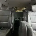 للايجار مع السائق