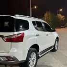 ايسوزو جيب mux