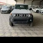 سوزوكي جمني 2025 5 ابواب