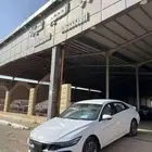 هيونداي إلنترا 2025 سمارت بلاس ابيض ( كاش وبنك )