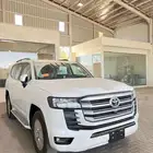 تويوتا لاندكروزر GXR L2 ديزل 2025