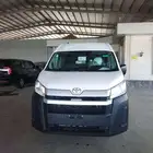 ايس بضاعة سقف عالي قير اتوماتيك ديزل 2.8 2025