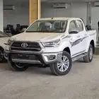 هايلوكس S -GLX غمارتين فل بنزين جير عادي 2025 لدى الحسن