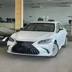 لكزس ES 300 فئة AH هايبرد خليجي 2025 متوفر الحسن