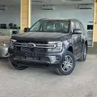 فورد ايفريست XLS ستاندر بنزين 2025 متوفر لدى الحسن