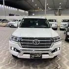 تويوتا جكسار 2016 سعودي فل كامل ماشي 102 الف قمة فالنظافة