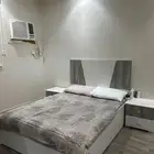 سرير وكومدينه وتسريحة