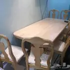 طاولة طعام خشب
