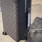 شنطه سفر لويس فيتون اللون اسود ماستر كوالتي