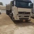 شاحنات ومعدات ثقيله