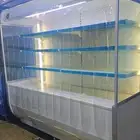 ثلاجه عرض مكشوف