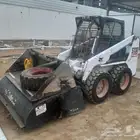 مكنسه بوبكات للإيجار