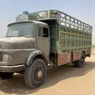 صندوق لوري عايدي حديد نظيف فيه درج عزبه وثلاجه