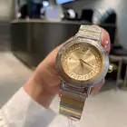 ساعات نسائيه