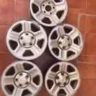 للبيع عدد 5 جنوط جيب رانجلر 2013م