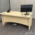 مكتب شبه جديد