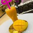 معلم عصاير وكوكتيلات