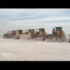 موجود 5 بلدوزرات للايجار