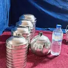 ابريق معدن قدييم وعلب سكر وشاهي