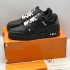 لويسفيتون   LV