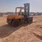 رافعات شوكية كرينات للايجار