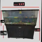 حوض سمك زينة بمقاس مناسب