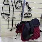 سرج كامل بس ترا لون اللباده اسود مو عنابي ومستخدمه