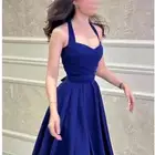 فستان للبيع جديد والله ماتلبس ولا مرا