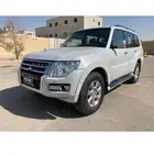 ميتسوبيشي باجيرو 2015