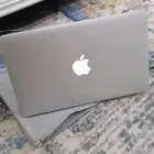 لابتوب. جديد.