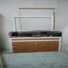 تسريحه لون بني وابيض سليمه بحاجه الى مرآه فقط