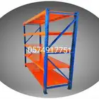 رفوف تخزين shelves