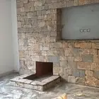 معلم حجر طبيعي