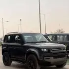 لاند روفر ديفندر SE90 2025 باب واحد لدى شركة الخضر