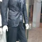 للبيع بدلة جديده لم تستخدم مشتراه بسعر 550 ريال مقاس M