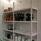 رفوف مخاذن بيت مستودع