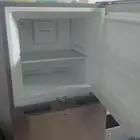 ثلاجه استخدام 4شهور للبيع 650ريال