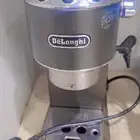 مكينة قهوة نظيفه