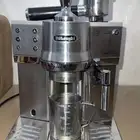 Delonghiماكينة صنع الإسبريسو متعددة الوظائف من ديلونجي - DLE