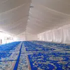 خيام وكراسي